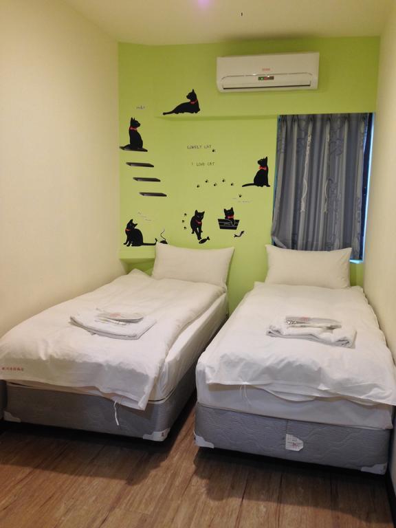 Galaxy Mini Inn Taipei Exteriör bild